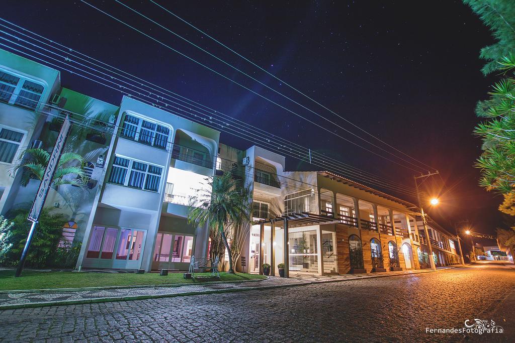 Hotel Sandrini Tubarao Exterior photo